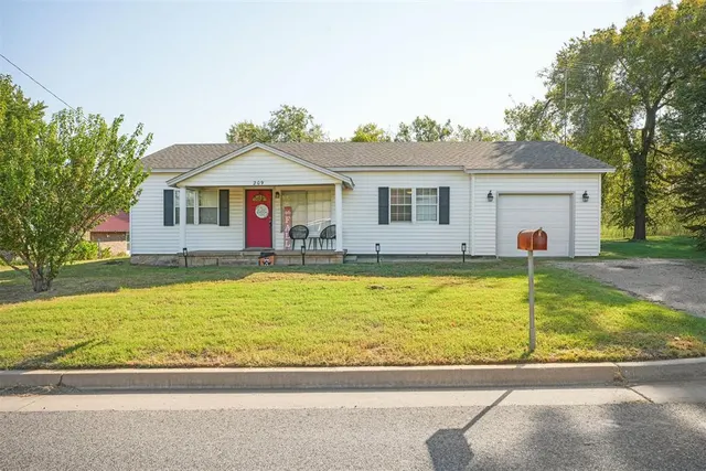 Front exterior — 209 S DAWSON Road, Meeker, OK 74855