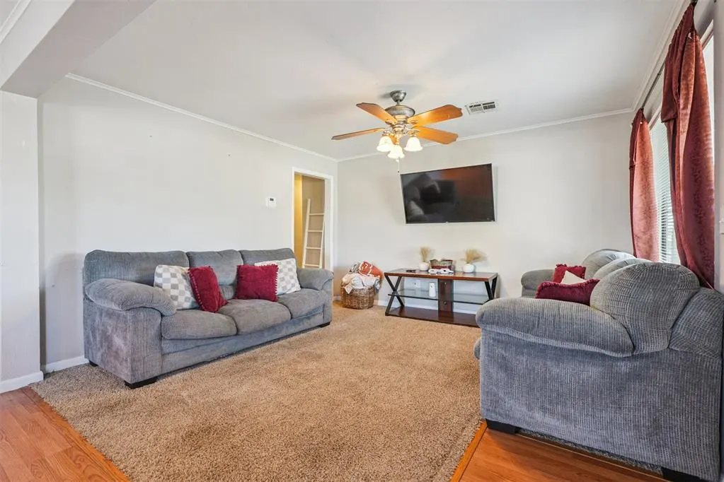 Photo 5 — 209 S DAWSON Road, Meeker, OK 74855