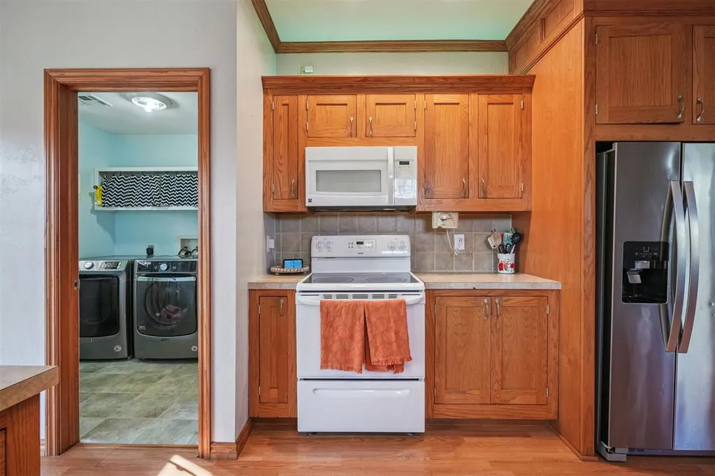 Photo 15 — 209 S DAWSON Road, Meeker, OK 74855