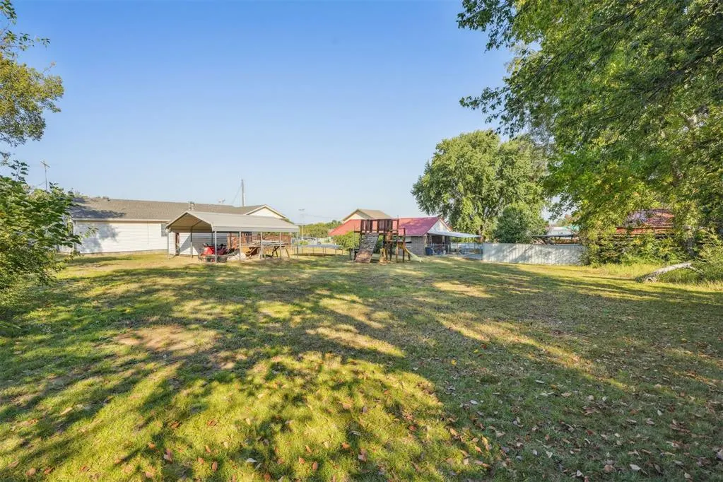 Photo 38 — 209 S DAWSON Road, Meeker, OK 74855