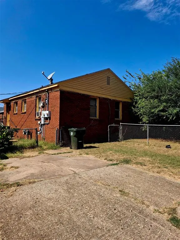 Photo 5 — 556 Babb Drive, Midwest City, OK 73110