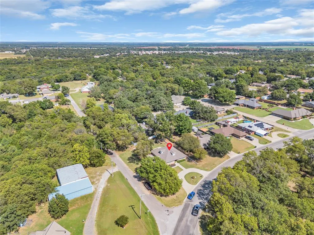 Photo 37 — 307 Bowling Drive, Pauls Valley, OK 73075
