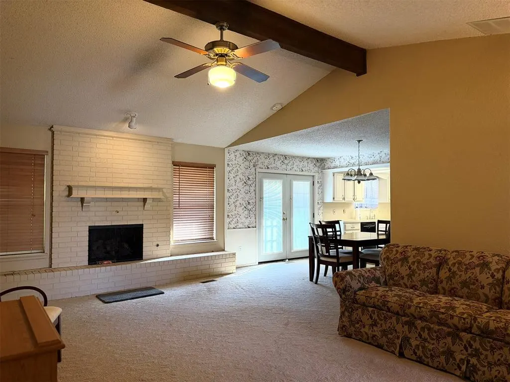 Photo 2 — 7324 WALNUT CREEK Drive, Oklahoma City, OK 73142