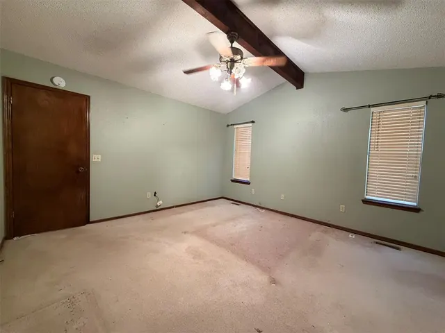 Photo 8 — 7324 WALNUT CREEK Drive, Oklahoma City, OK 73142