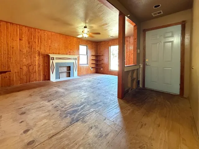 Photo 4 — 2140 NW 34th Street, Oklahoma City, OK 73112