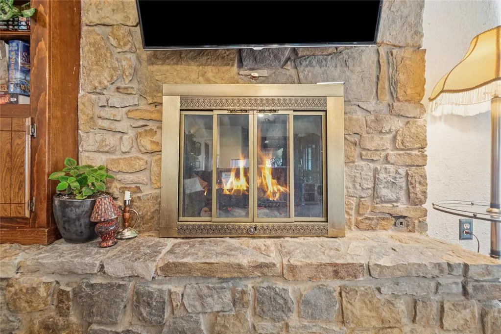 Photo 8 — 326 Cedar Bend Drive, Midwest City, OK 73130