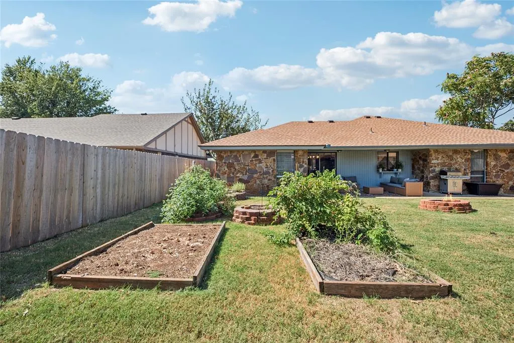 Photo 34 — 326 Cedar Bend Drive, Midwest City, OK 73130