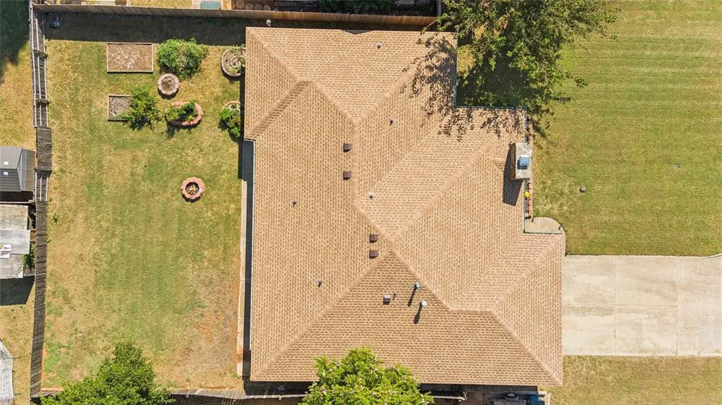 Photo 37 — 326 Cedar Bend Drive, Midwest City, OK 73130