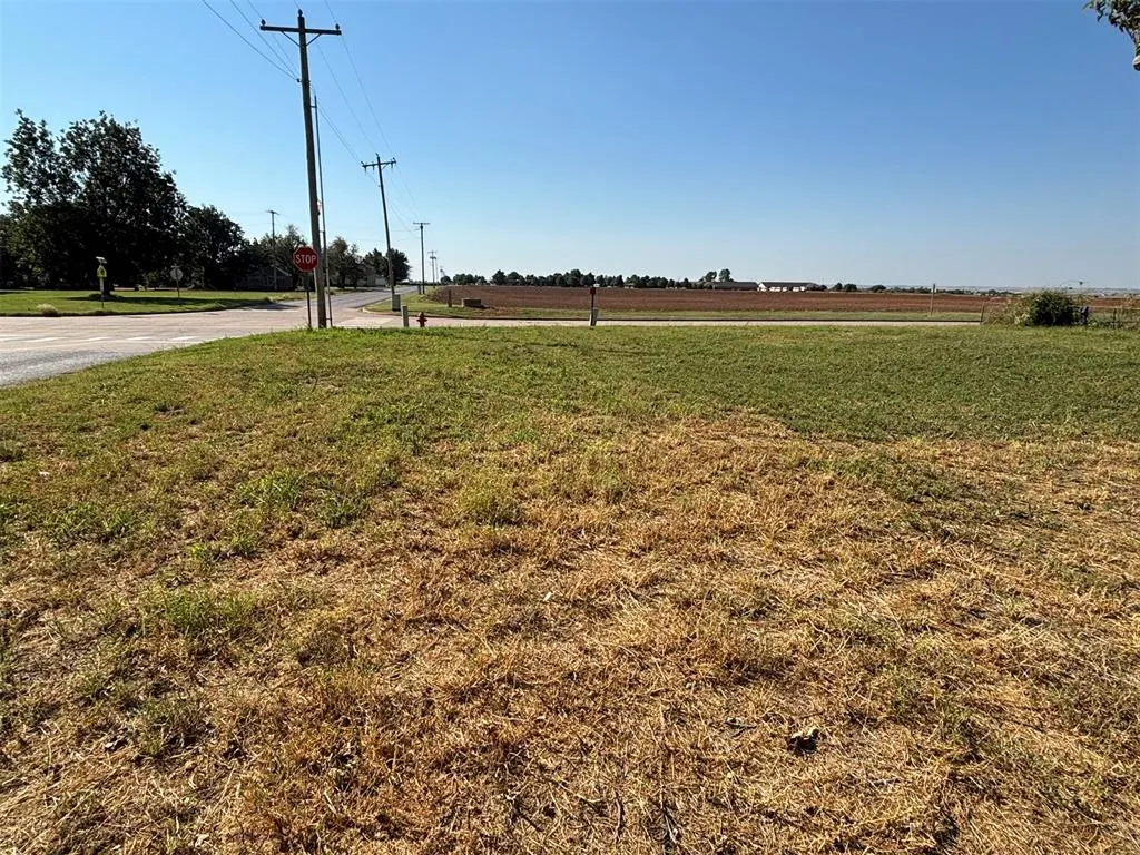 Front exterior — 000 W Oklahoma Avenue, Okarche, OK 73762