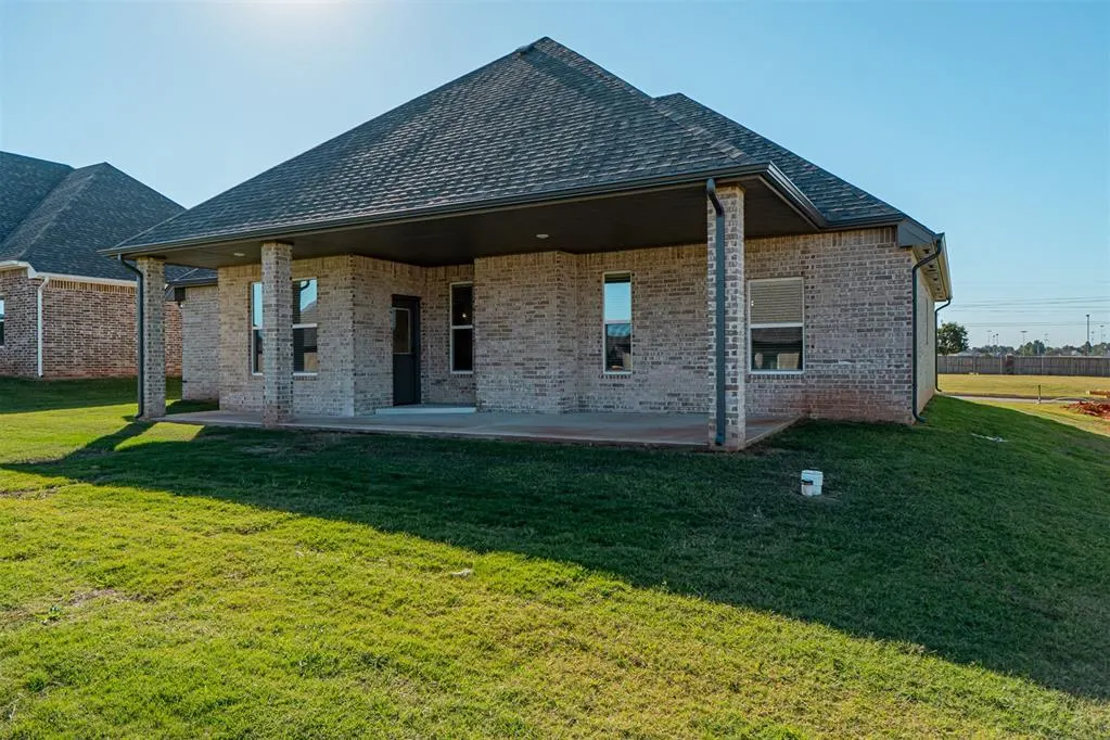 Photo 39 — 11701 SW 58th Street, Mustang, OK 73064