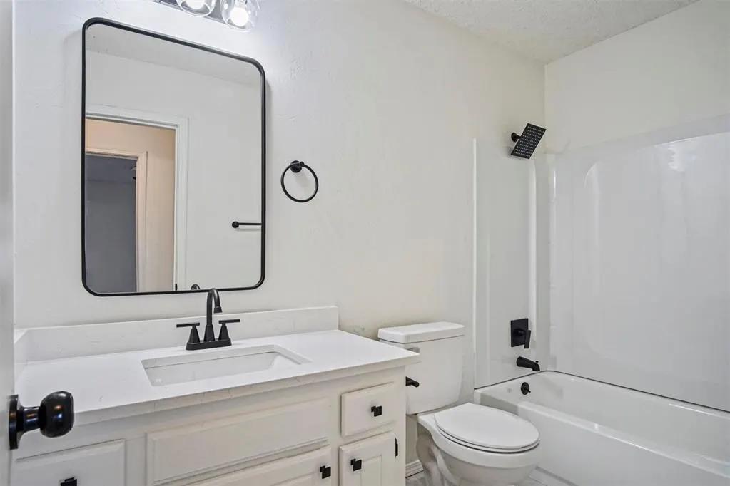 Photo 24 — 8408 NW 109th Street, Oklahoma City, OK 73162