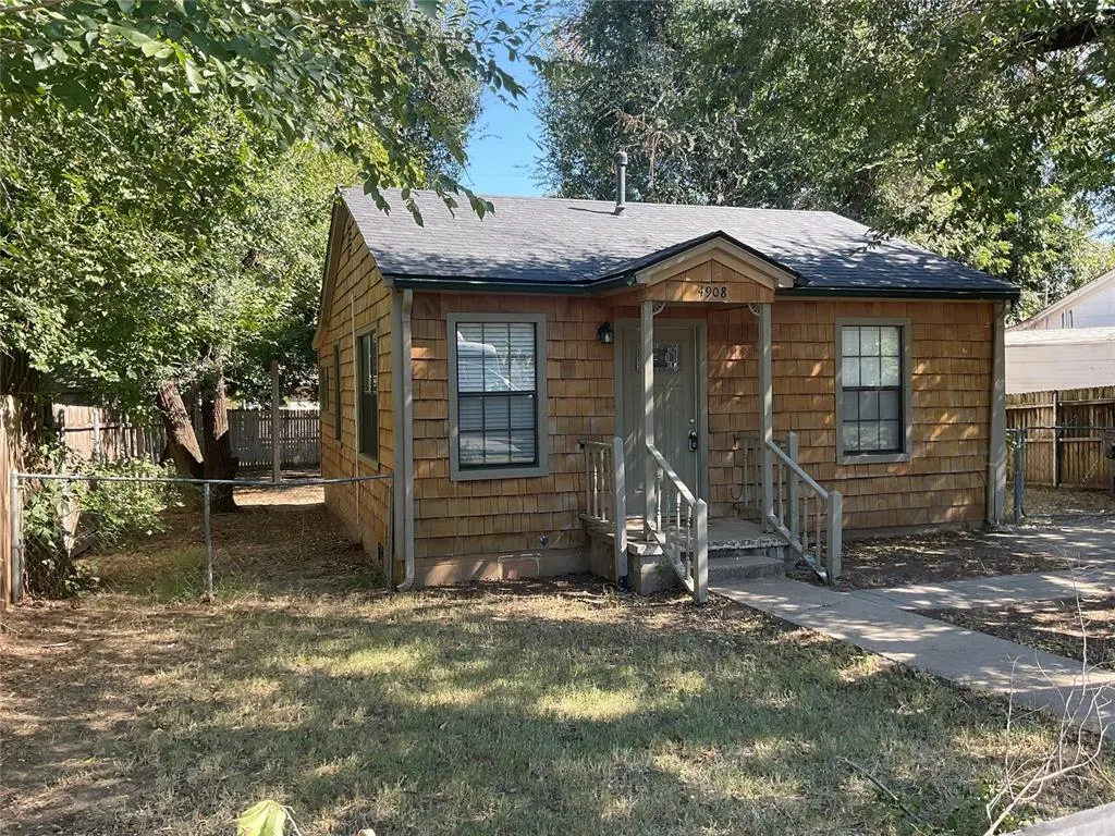 Front exterior — 4908 N Central Road, Bethany, OK 73008