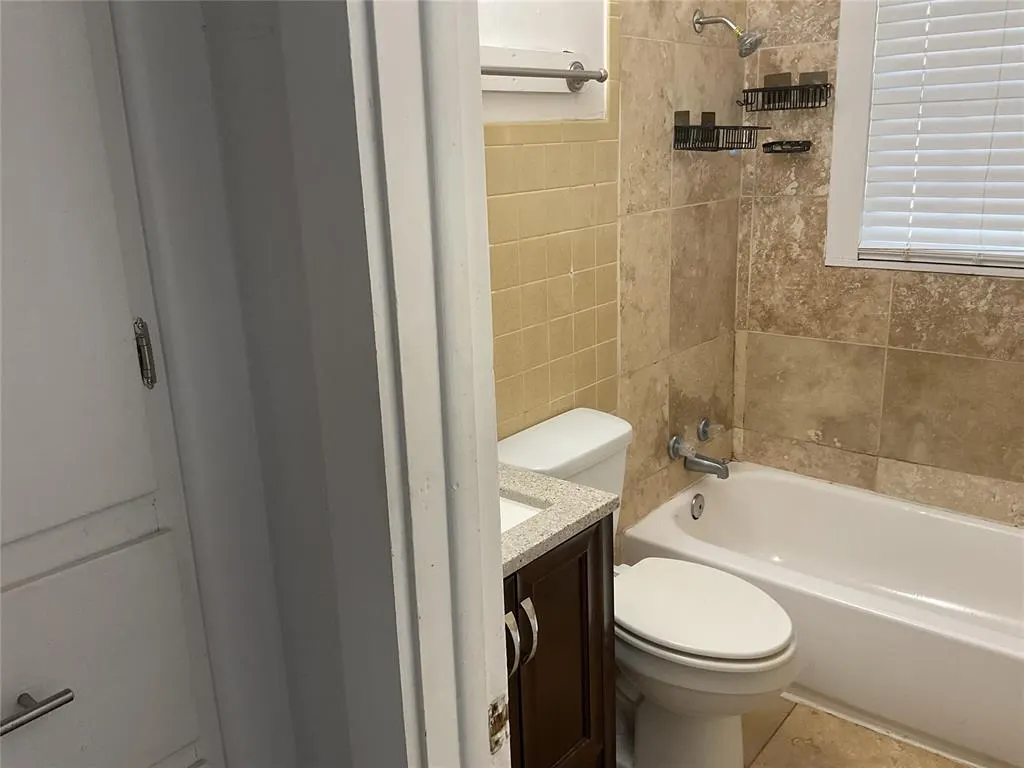 Photo 12 — 4908 N Central Road, Bethany, OK 73008