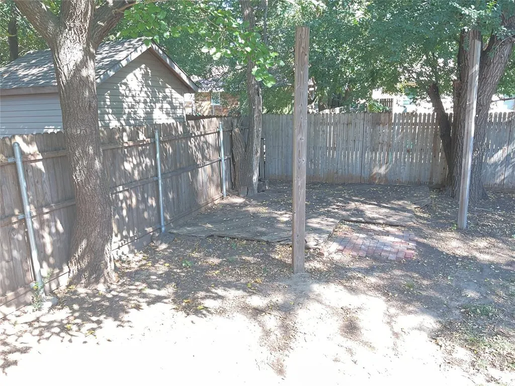 Photo 17 — 4908 N Central Road, Bethany, OK 73008