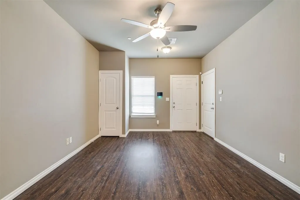 Photo 10 — 919 SW 91st Street, Oklahoma City, OK 73139