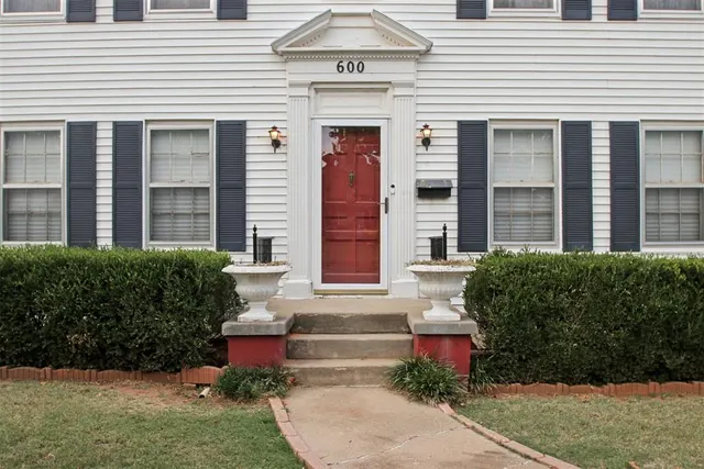 Photo 7 — 600 S Macomb Avenue, El Reno, OK 73036