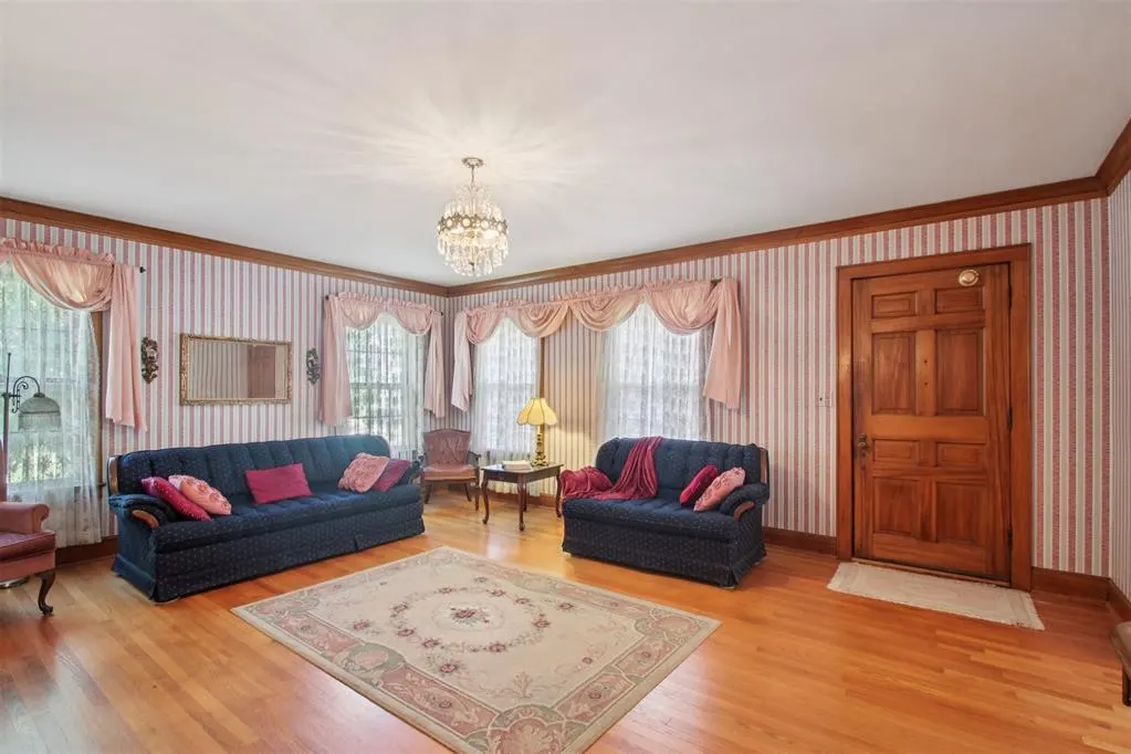 Photo 9 — 600 S Macomb Avenue, El Reno, OK 73036