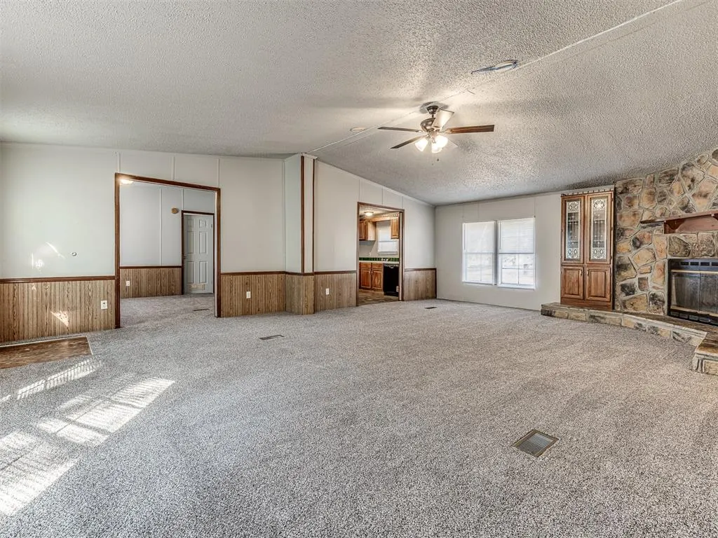 Photo 8 — 33575 Cherokee Lane, Tecumseh, OK 74873
