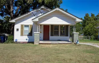 Sold home at 1124 W Missouri Avenue