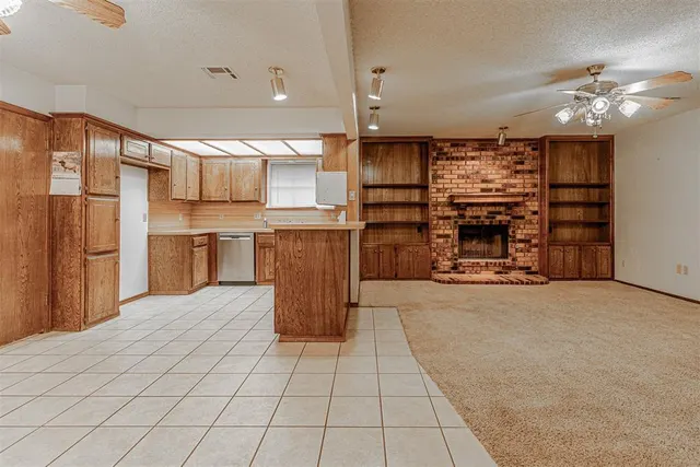 Photo 5 — 3716 Western Heights Avenue, Oklahoma City, OK 73179