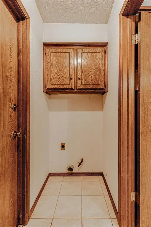 Photo 15 — 3716 Western Heights Avenue, Oklahoma City, OK 73179