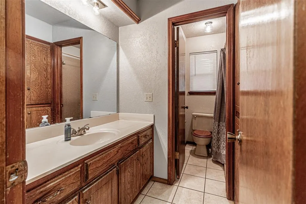 Photo 17 — 3716 Western Heights Avenue, Oklahoma City, OK 73179