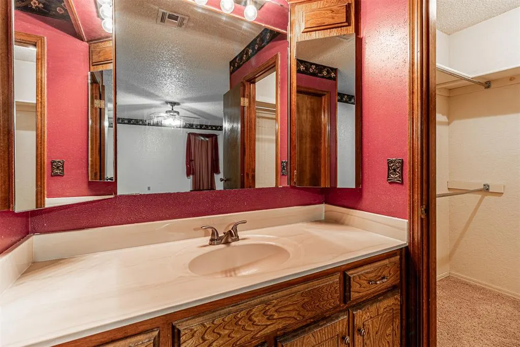 Photo 26 — 3716 Western Heights Avenue, Oklahoma City, OK 73179