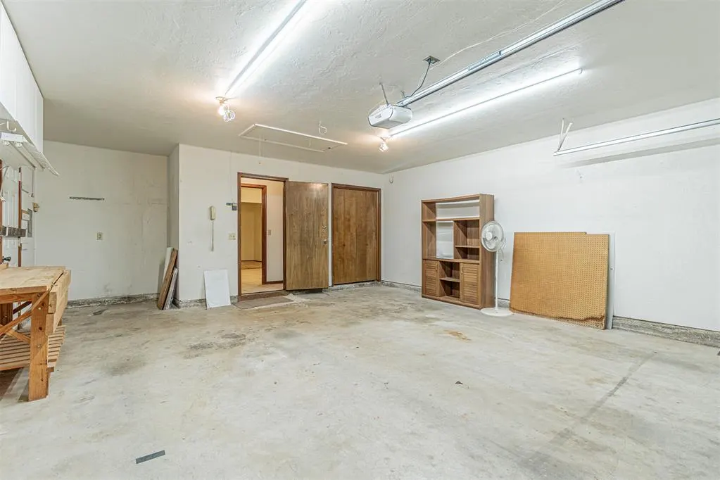 Photo 35 — 3716 Western Heights Avenue, Oklahoma City, OK 73179