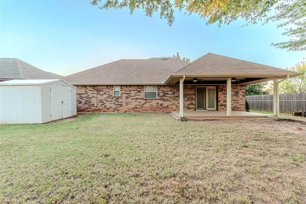 Photo 37 — 3716 Western Heights Avenue, Oklahoma City, OK 73179