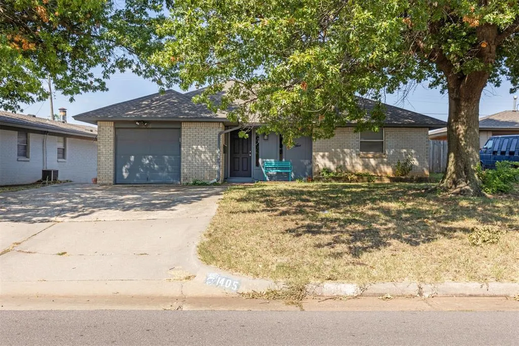 Front exterior — 1405 SW 77th Terrace, Oklahoma City, OK 73159