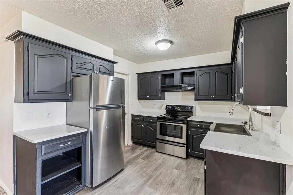 Photo 6 — 1405 SW 77th Terrace, Oklahoma City, OK 73159
