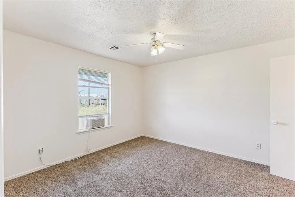 Photo 21 — 1405 SW 77th Terrace, Oklahoma City, OK 73159