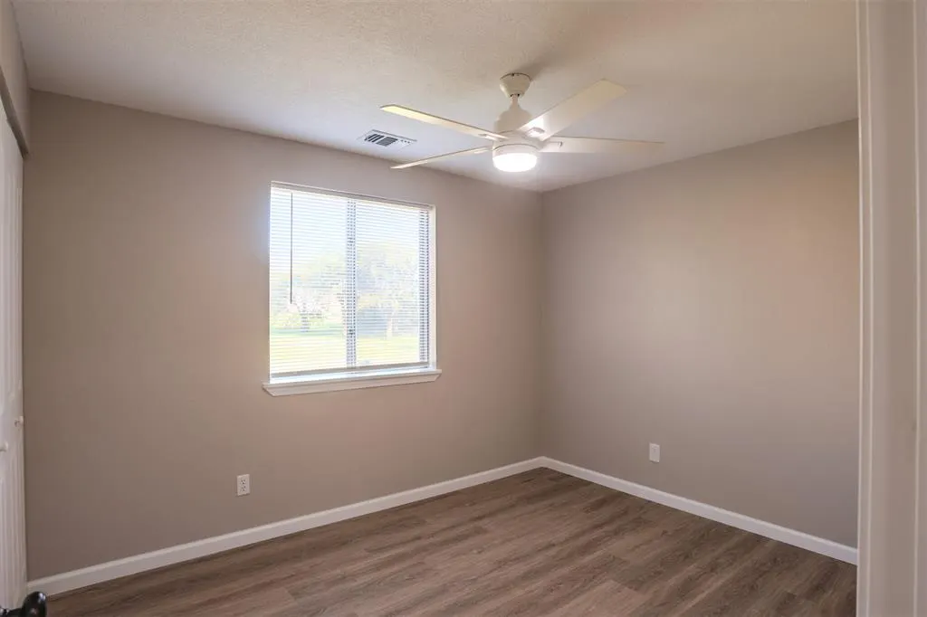 Photo 23 — 604 Manchester Drive, Idabel, OK 74745