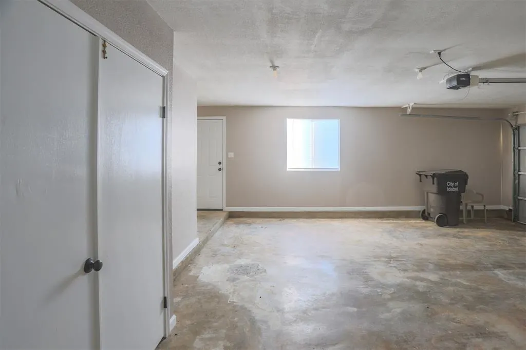 Photo 36 — 604 Manchester Drive, Idabel, OK 74745