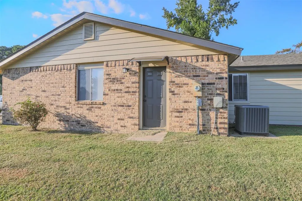Photo 39 — 604 Manchester Drive, Idabel, OK 74745