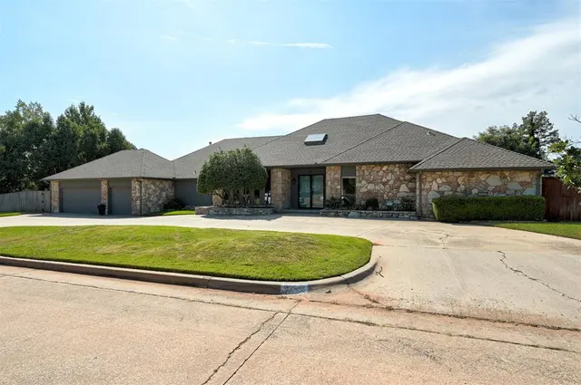 Photo 2 — 3200 Raintree Road, Oklahoma City, OK 73120