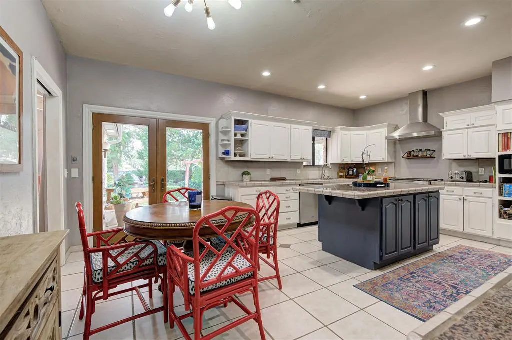 Photo 12 — 3200 Raintree Road, Oklahoma City, OK 73120