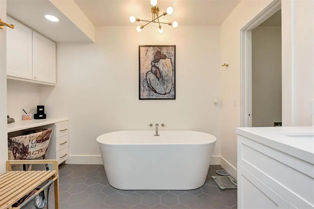Photo 32 — 3200 Raintree Road, Oklahoma City, OK 73120