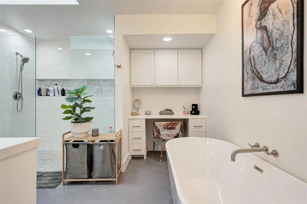 Photo 33 — 3200 Raintree Road, Oklahoma City, OK 73120