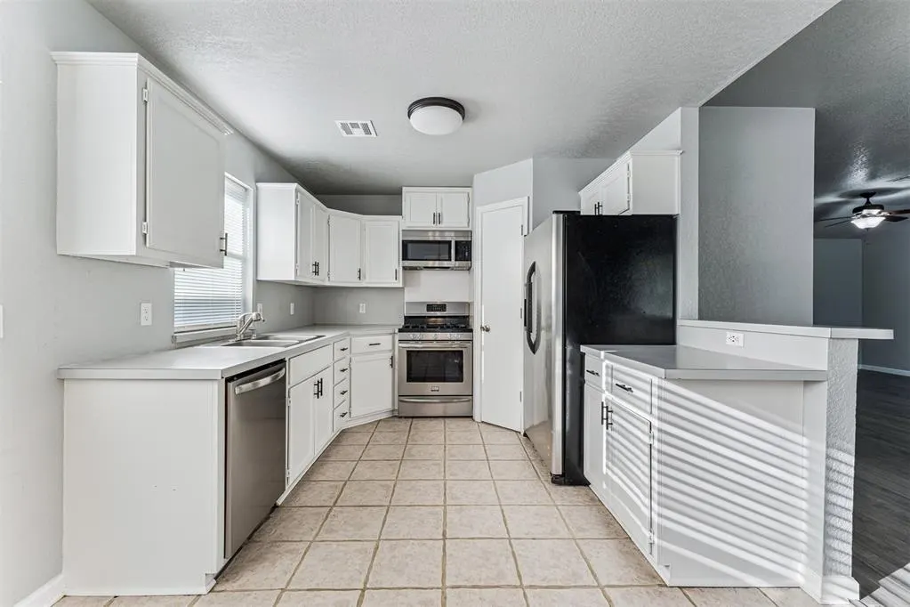 Photo 7 — 10820 Ohara Lane, Midwest City, OK 73130