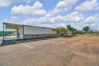 Sold home at 601 N Van Buren Avenue