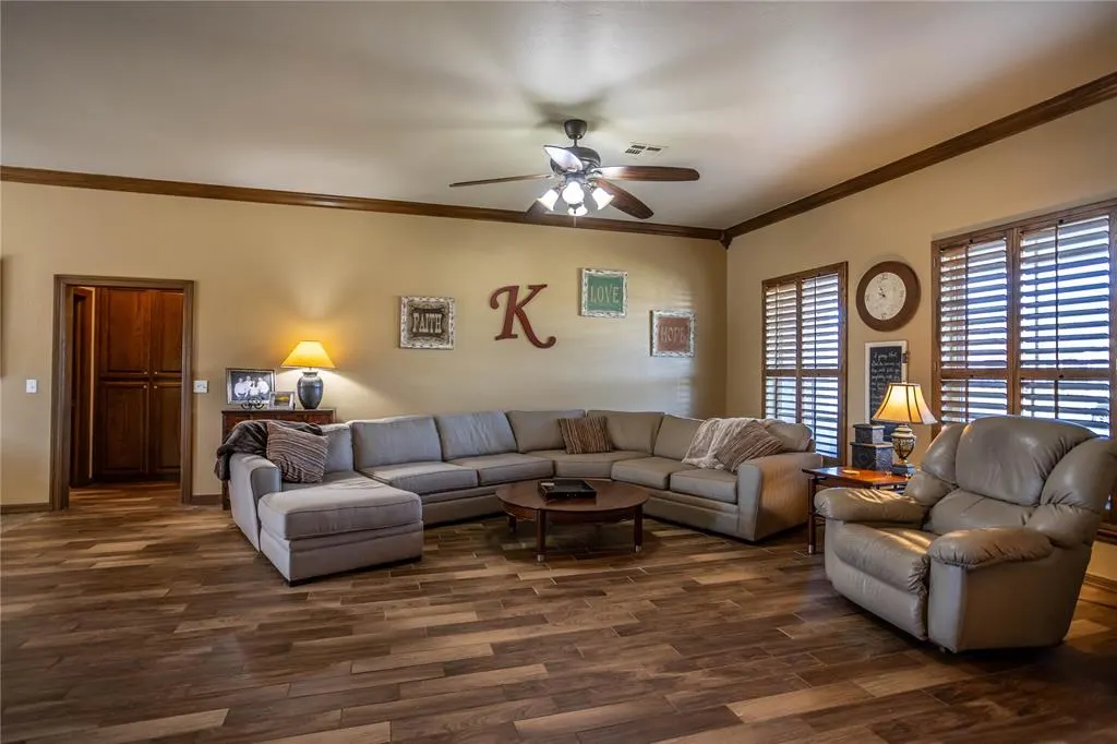Photo 5 — 2220 Stratta, Weatherford, OK 73096