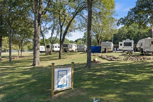 Front exterior — 456 Crowder Road, Mead, OK 73449