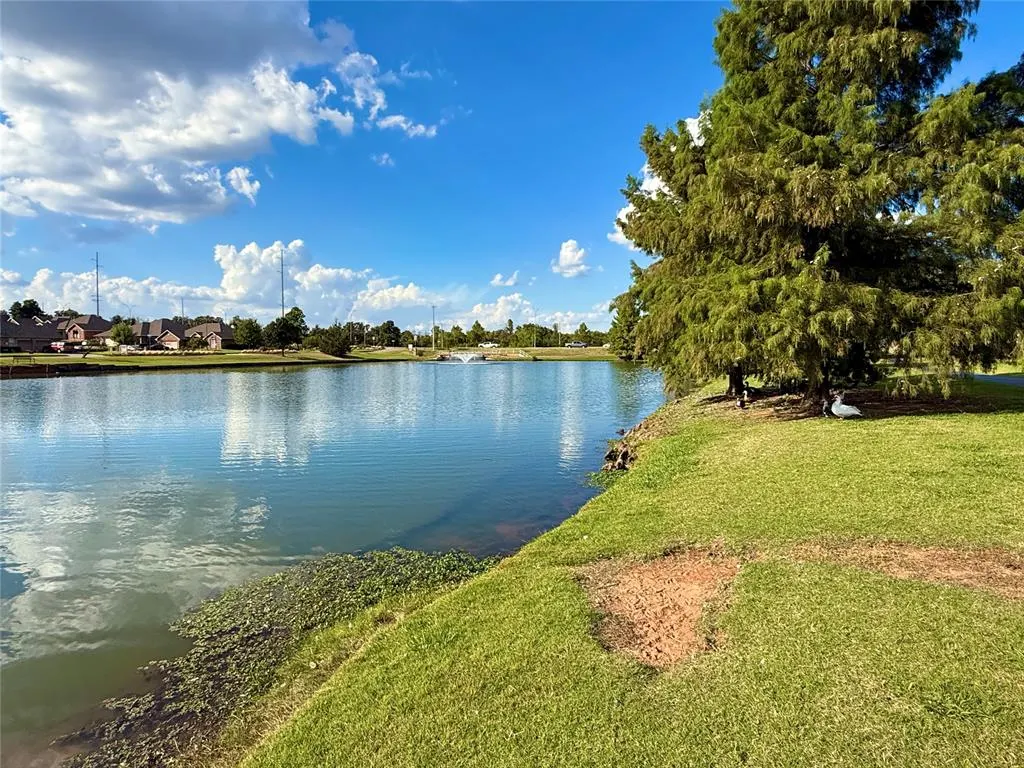 Photo 5 — 11646 Elmhurst Drive, Midwest City, OK 73130