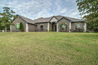 Sold home at 15570 Greenleaf Lane