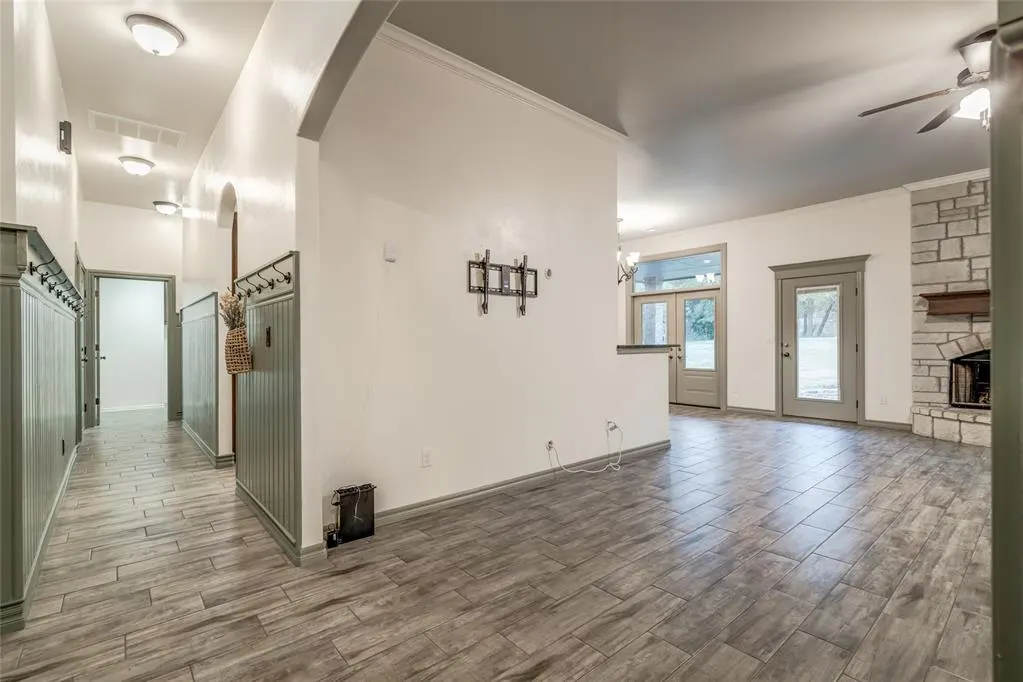 Photo 8 — 15570 Greenleaf Lane, Oklahoma City, OK 73165