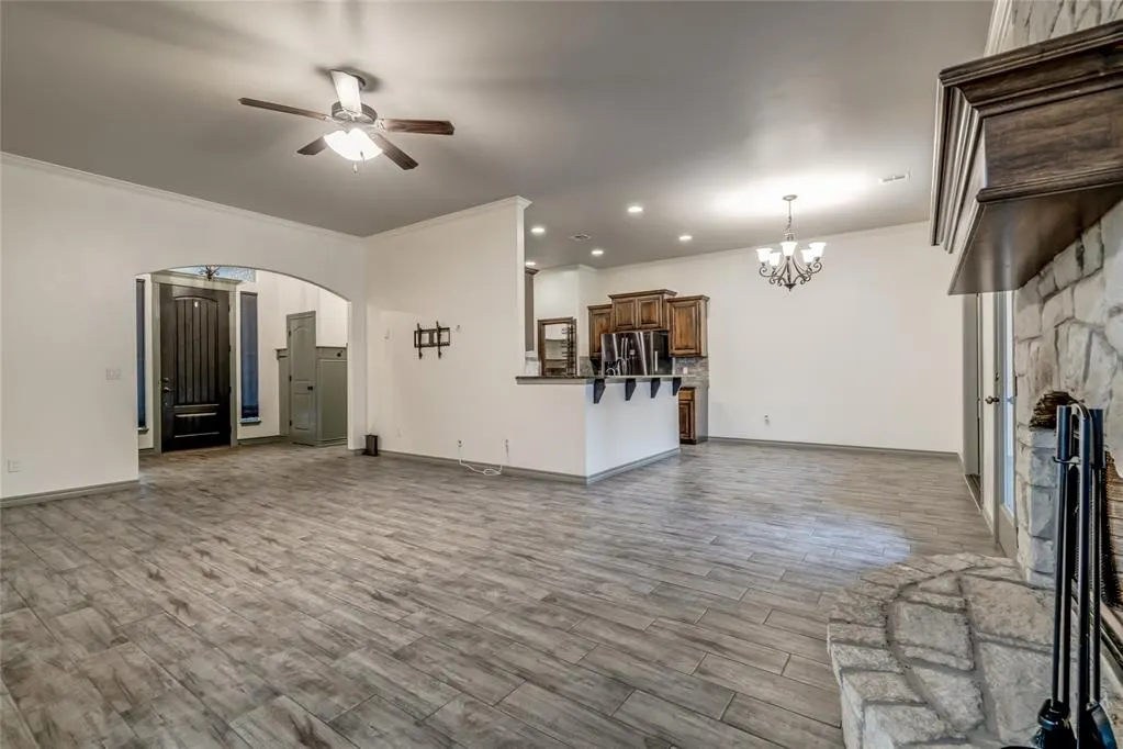 Photo 10 — 15570 Greenleaf Lane, Oklahoma City, OK 73165