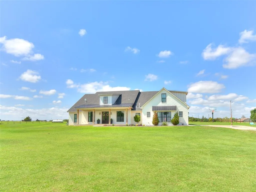 Front exterior — 4885 Tilden Trail, Piedmont, OK 73078