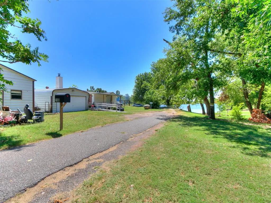 Photo 3 — 2160 Thunder Drive, Crescent, OK 73028