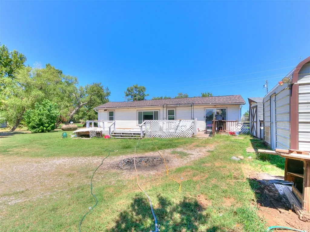Photo 7 — 2160 Thunder Drive, Crescent, OK 73028